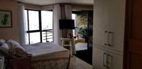 Iate Plaza, Flat na areia em Meireles